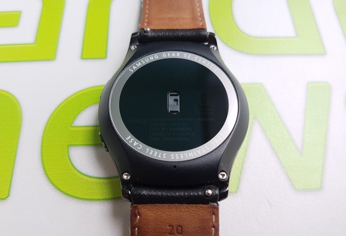 Review Samsung Gear S2 Classic Review Samsung Gear S2 Classic samsung gear featured-review