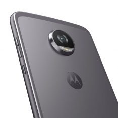 Moto Z2 Play anunțat oficial: ecran FullHD de 5.5 inch și baterie de 3000 mAh play moto 