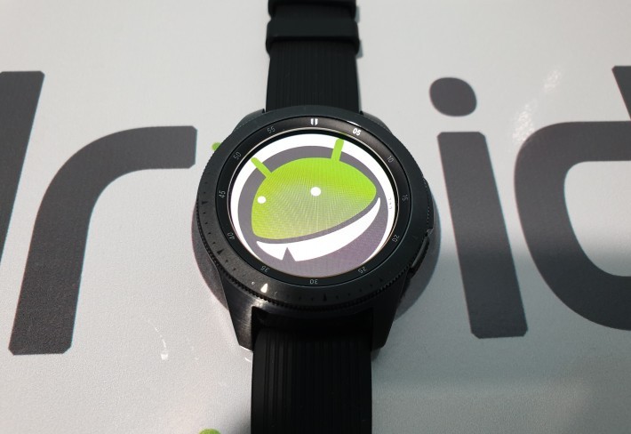Review Samsung Galaxy Watch smartwatch samsung galaxy featured-review 