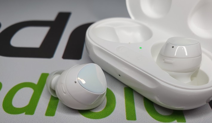 Review Samsung Galaxy Buds+ samsung featured-review buds audio 
